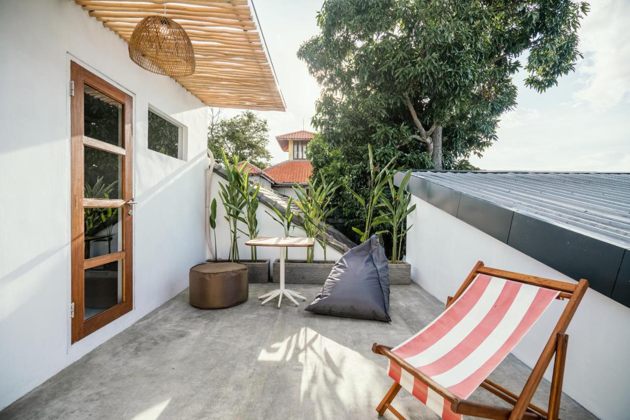 Batu Belig Living Managed By Cpm Bali Apartment Seminyak  Exterior photo